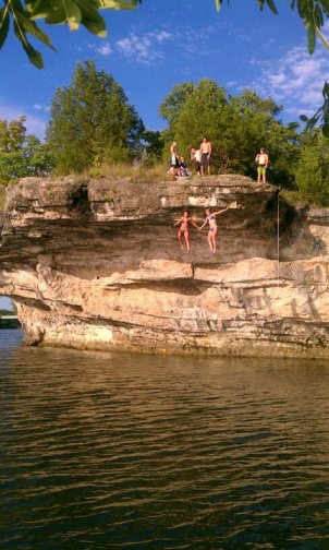 223677_1513750886233_7453332_n