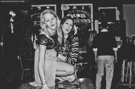 3492_10151590702991110_1767991765_n